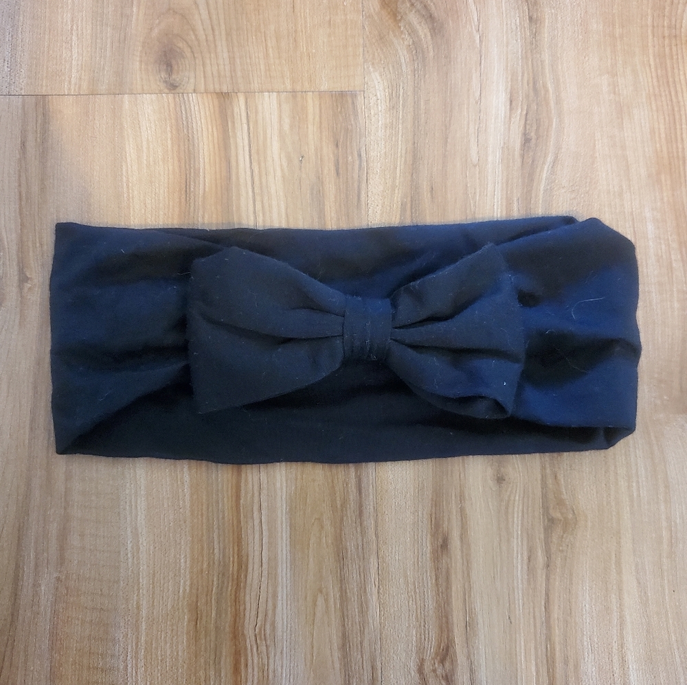 Black Headband with Bow